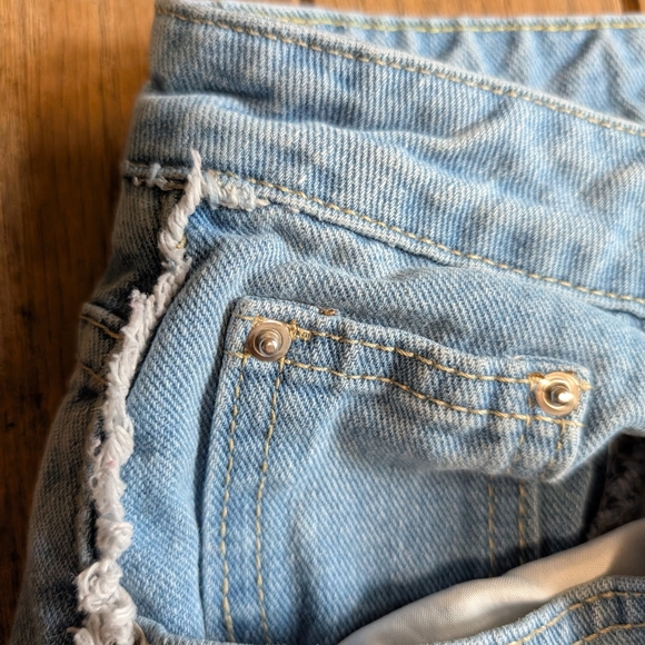 Stylish Light Blue Straight Leg Jeans - Picture 2 of 5